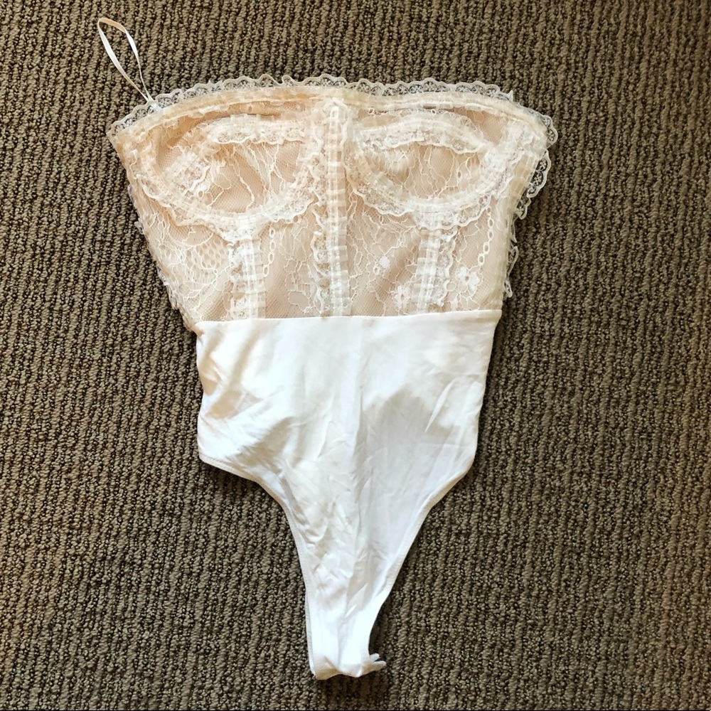 Lace bustier bodysuit